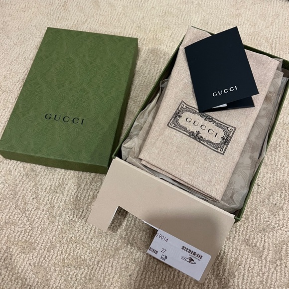 Gucci Slides - Picture 6 of 8